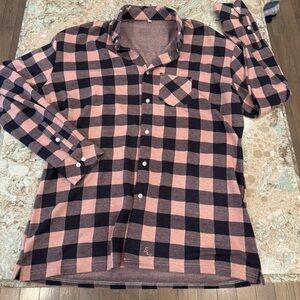 Men’s Size 3XL State & Liberty Pink and Black Checkered Button-Up Shirt